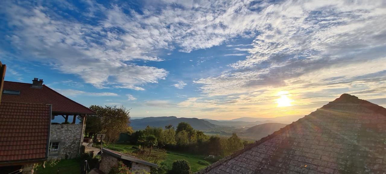 Gite La Montagnette Ruffieux Exteriör bild