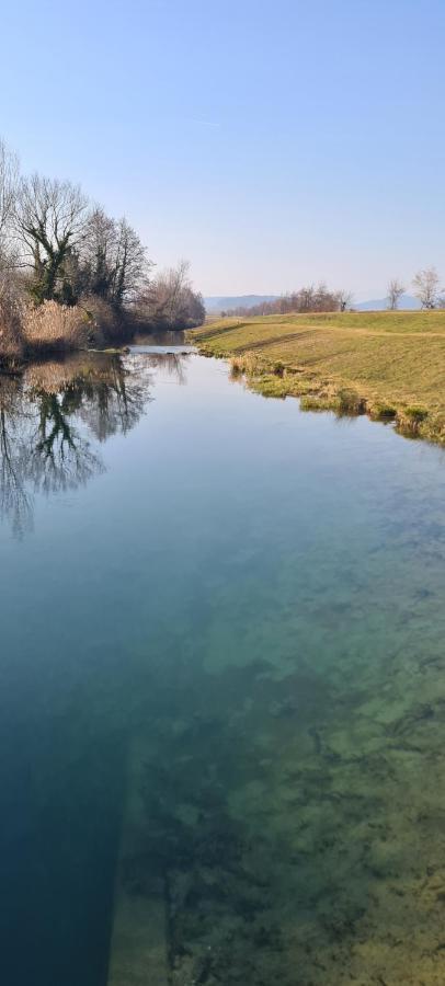 Gite La Montagnette Ruffieux Exteriör bild